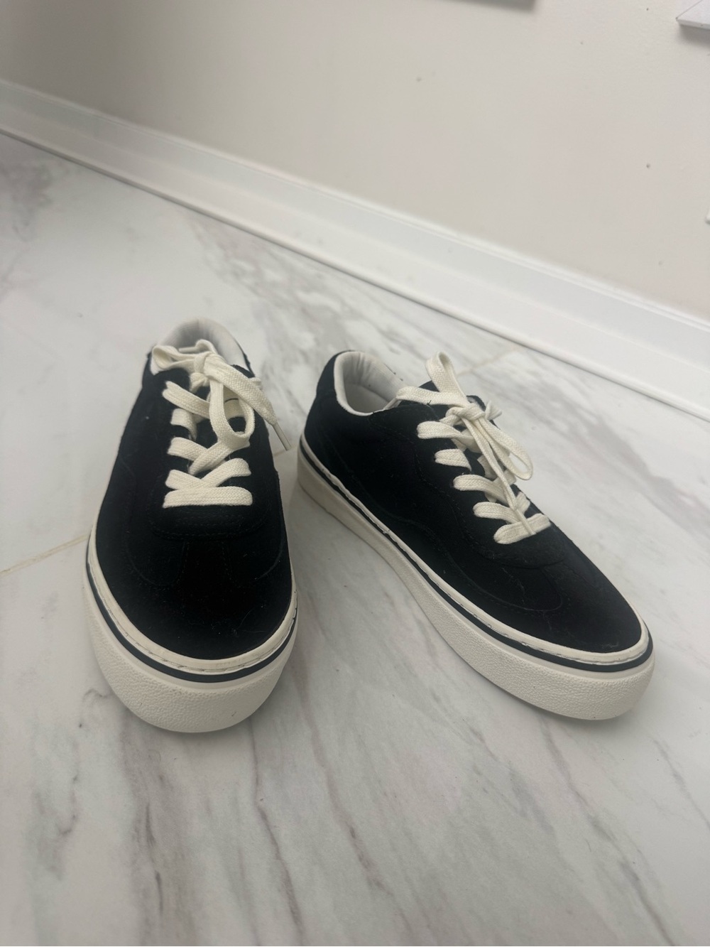 Zara Black Kids Dress Sneakers with white Laces